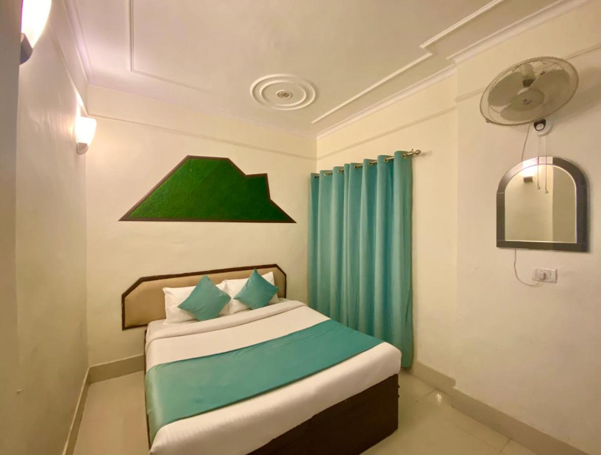 Riversun Hotel Mall Road Masuri Exterior foto