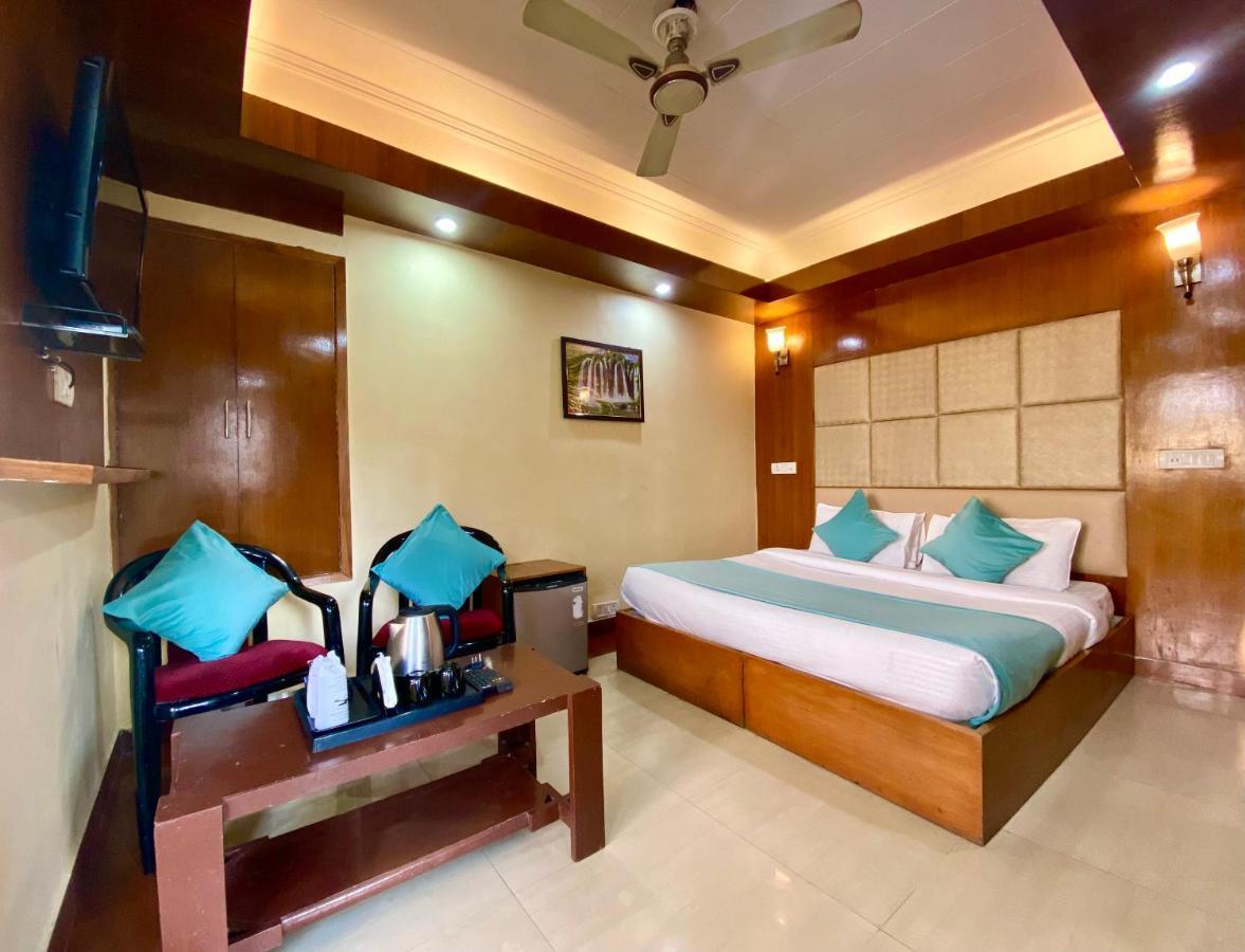 Riversun Hotel Mall Road Masuri Exterior foto